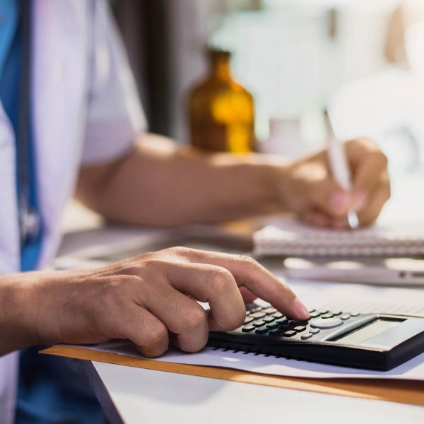 63320426a2d8ec57fe0e1020_pharmacy-billing-1