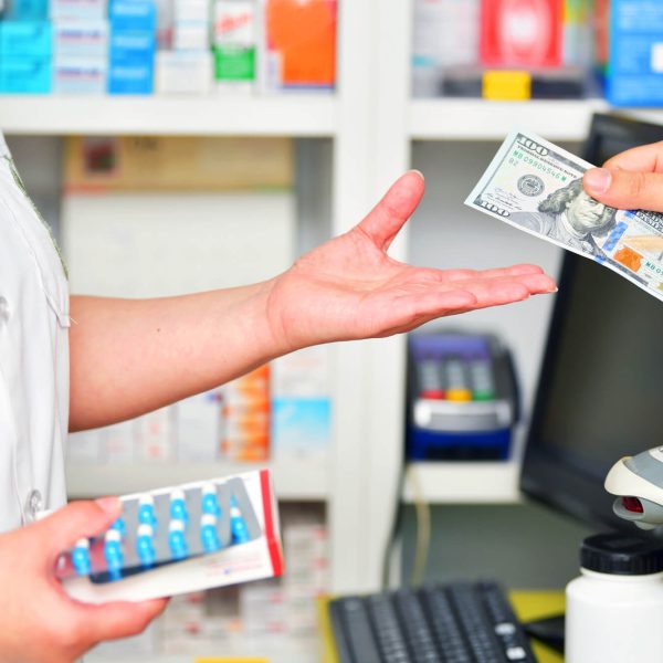 6332046f5294e468e93b0c24_pharmacy-billing-2